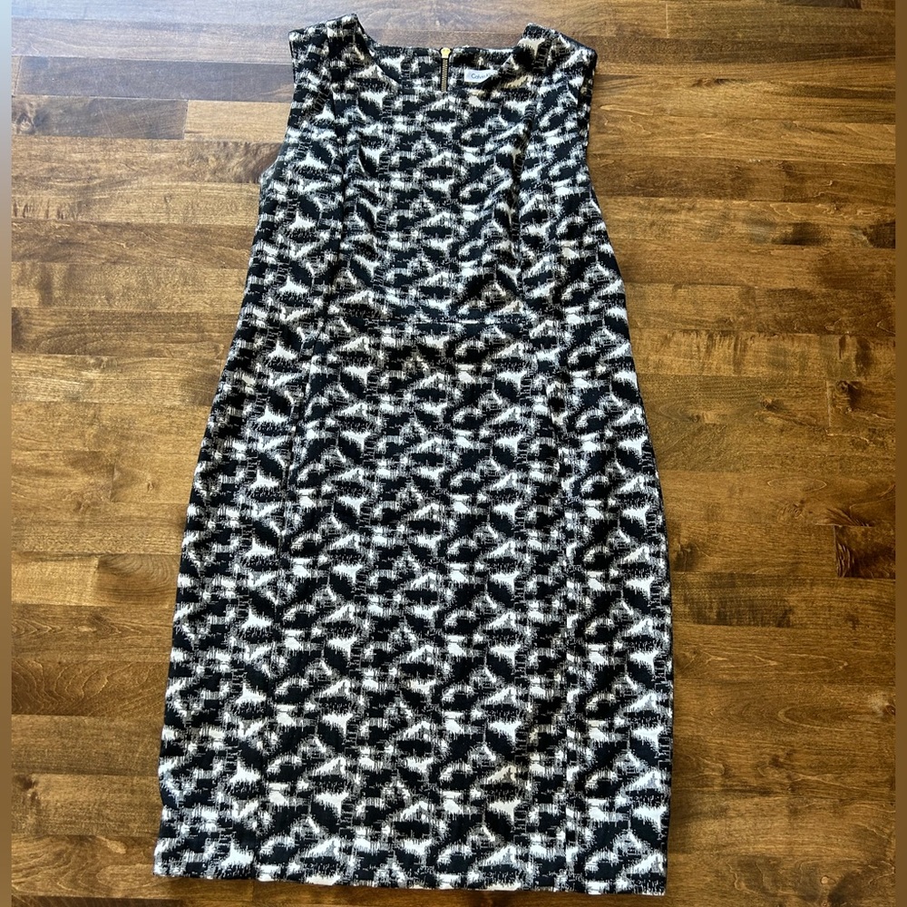 Calvin Klein women’s dress, black with abstract pattern.  Sz 14.